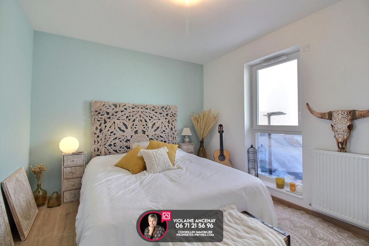 MONTAGNOLE Appartement Montagnole 4 pièce(s) 99 m2 10