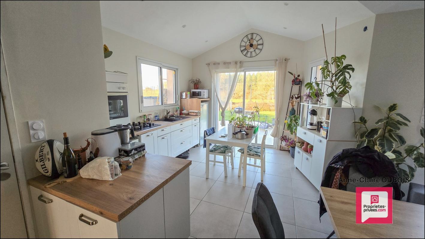 SAINT-PERE-EN-RETZ Maison Saint Pere En Retz 97 m2 proche commodités 2
