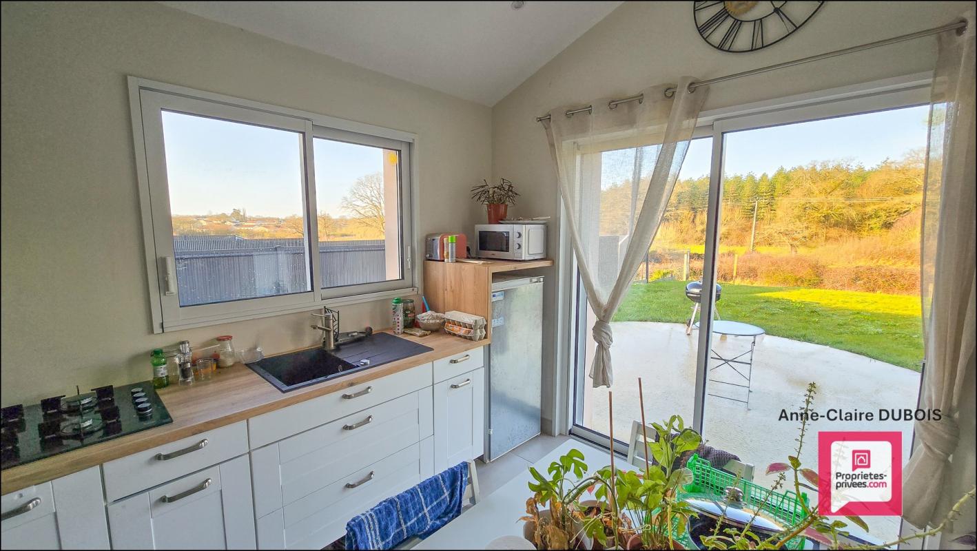 SAINT-PERE-EN-RETZ Maison Saint Pere En Retz 97 m2 proche commodités 5