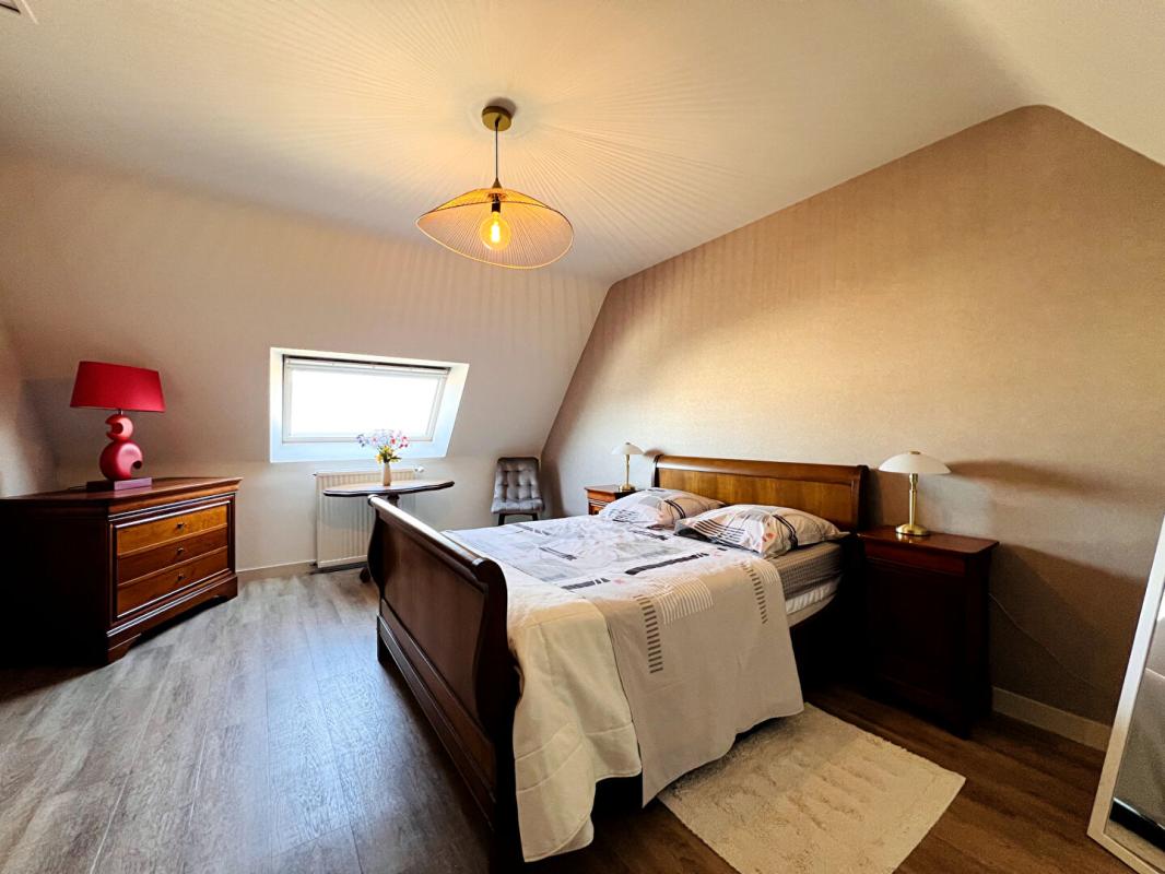 SURZUR Surzur- Maison 205m2- 5 ch- Garages- Atelier- 1824m2 Terrain 14