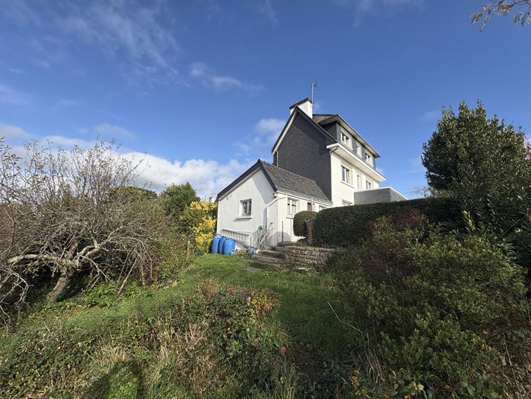 RIEC-SUR-BELON A vendre RIEC SUR BELON (29340) Maison 6 pièces 4 chambres 111m2 3