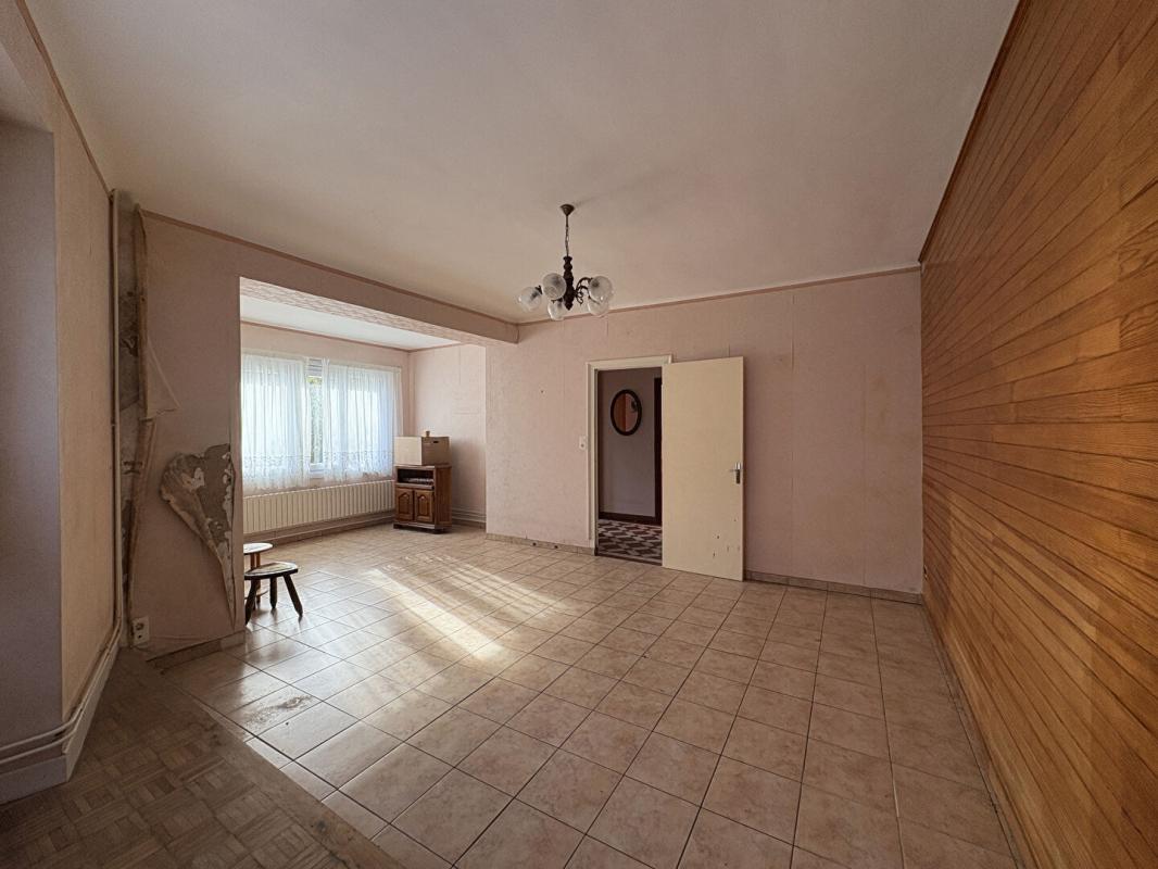 RIEC-SUR-BELON A vendre RIEC SUR BELON (29340) Maison 6 pièces 4 chambres 111m2 8