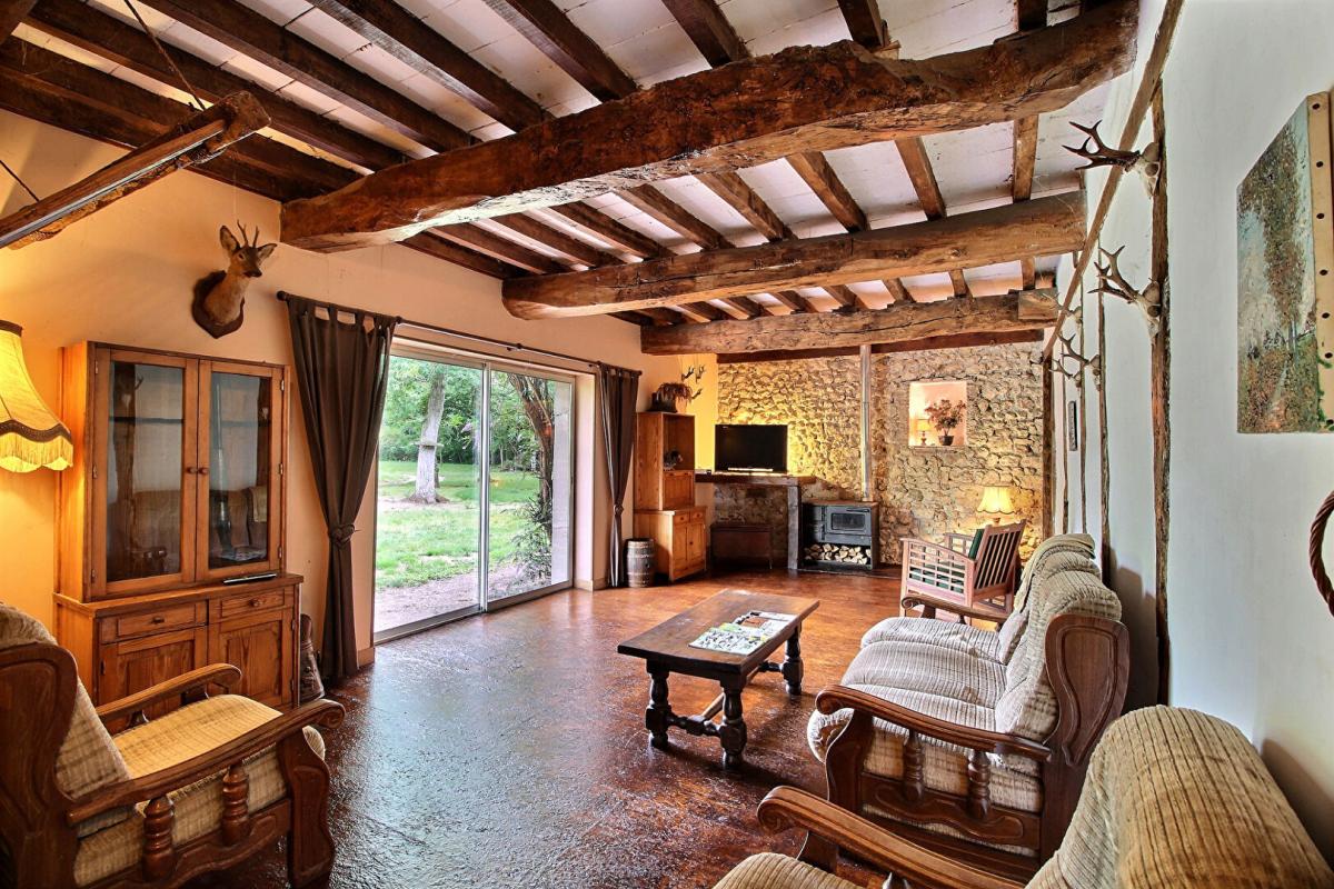 MYENNES Propriété de chasse Myennes 8 pièce(s) 254 m2 3