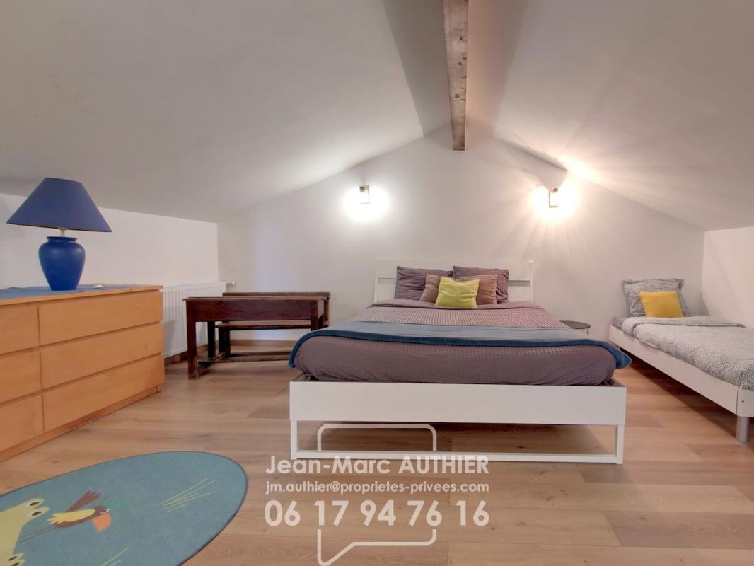 BELVES Propriété de charme, 212 m2, 6 chambres, piscine chauffée sur 6774 m2 16