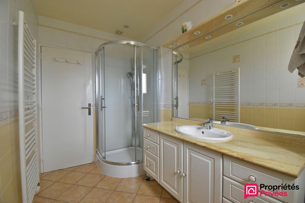 CHOLET Maison Plain-pied Cholet 4 pièce(s) 83 m2 6