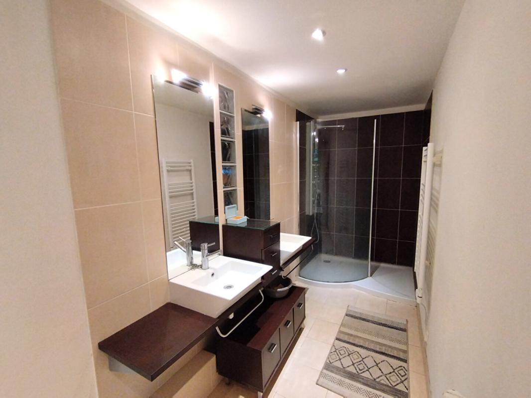 POITIERS DEMEURE BOURGEOISE D'EXCEPTION 17