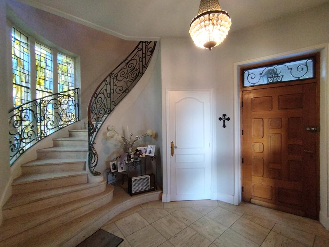 POITIERS DEMEURE BOURGEOISE D'EXCEPTION 3