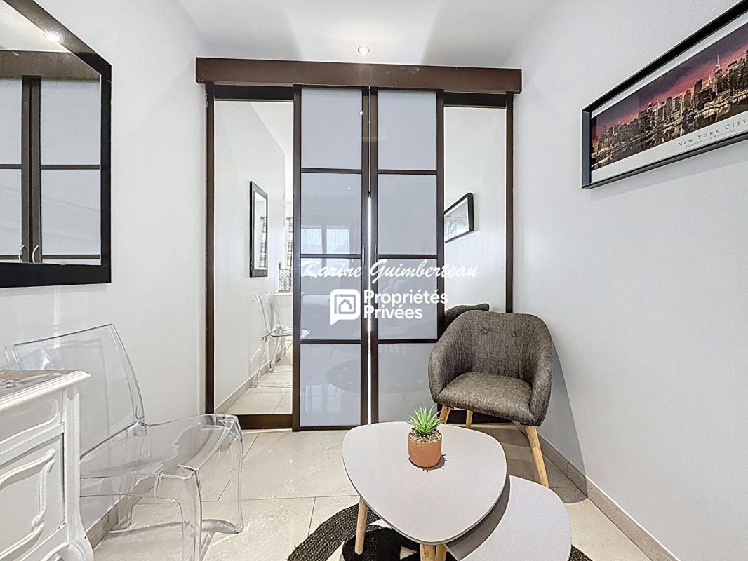 SAINT-DENIS-DE-PILE Villa de plain-pied  avec garage et piscine 7