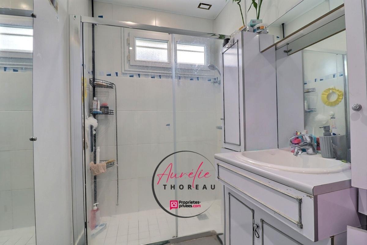 SAINT-LYE-LA-FORET maison de plain pied, 3 chambres, terrain clos 12