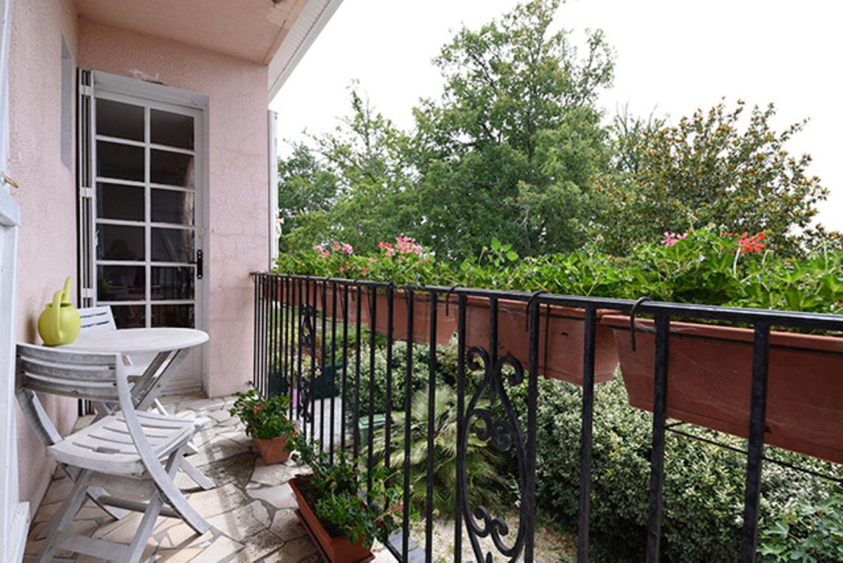 AUDENGE Villa de 220 m²  - Piscine & parc paysager de 1 300 m² - Calme absolu à proximité immédiate du centre-ville 9