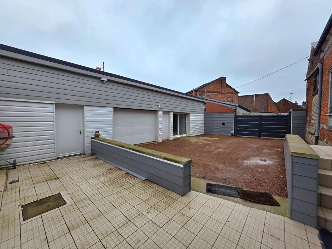 HIRSON Maison Hirson 5 pièce(s) 87 m2 16