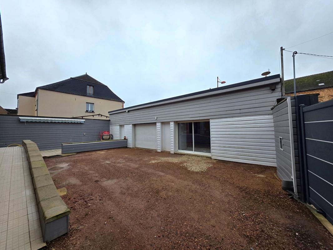 HIRSON Maison Hirson 5 pièce(s) 87 m2 18