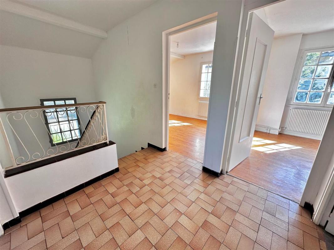 CAHORS CAHORS Maison 5 chambres dans quartier proche centre ville 13