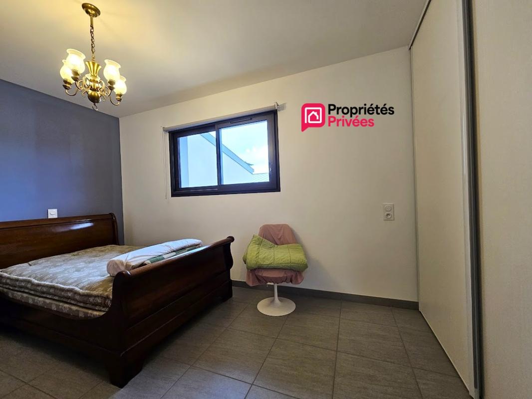 AUCH AUCH, MAISON DE PLAIN-PIED, 4 PIECE(S) 100 m², GARAGE 10