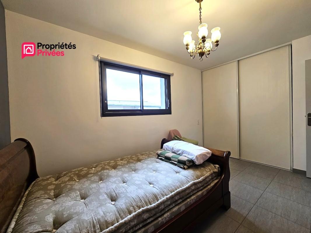 AUCH AUCH, MAISON DE PLAIN-PIED, 4 PIECE(S) 100 m², GARAGE 11