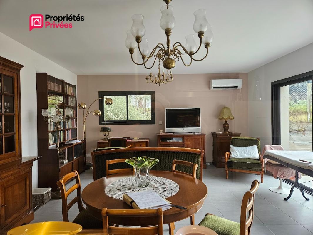 AUCH AUCH, MAISON DE PLAIN-PIED, 4 PIECE(S) 100 m², GARAGE 4