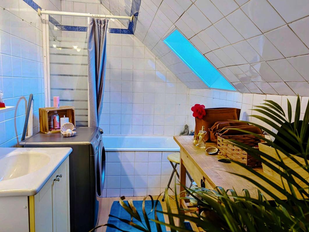 PLOEZAL Maison  6 pièce(s) env 130 m² 10