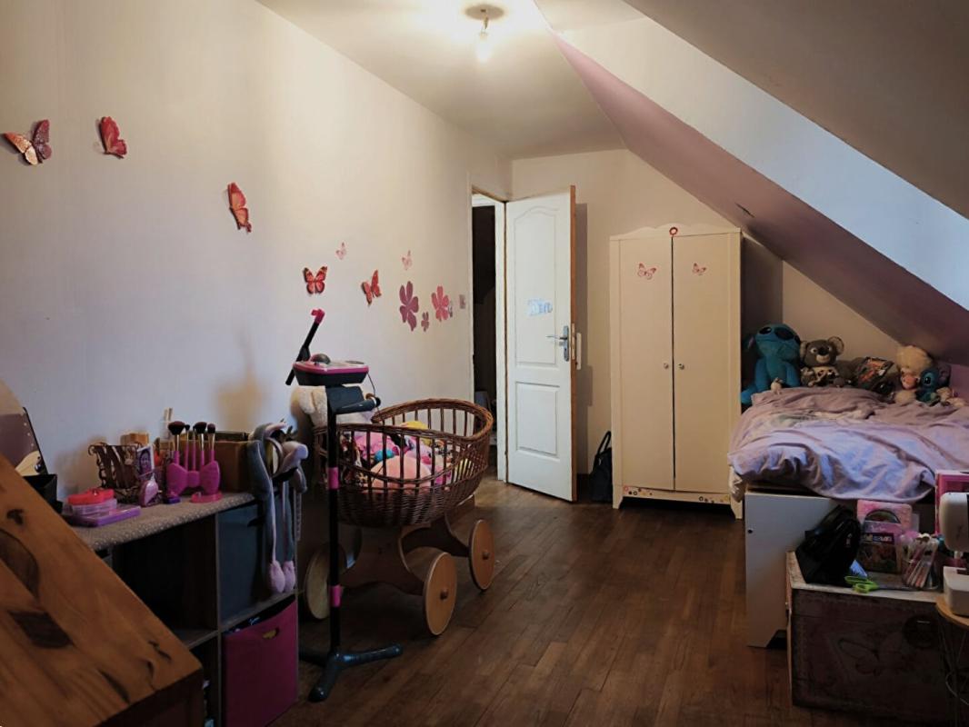 PLOEZAL Maison  6 pièce(s) env 130 m² 9