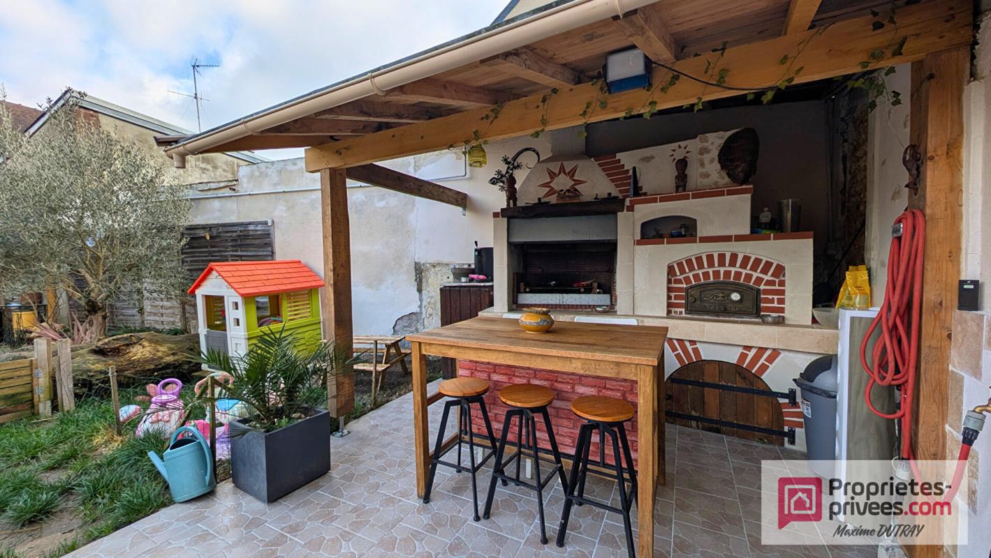 CHATEAU-RENAULT Maison 4 pièces 85m² 2