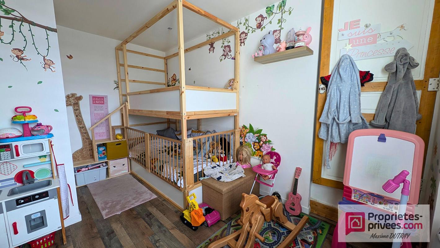 CHATEAU-RENAULT Maison 4 pièces 85m² 6