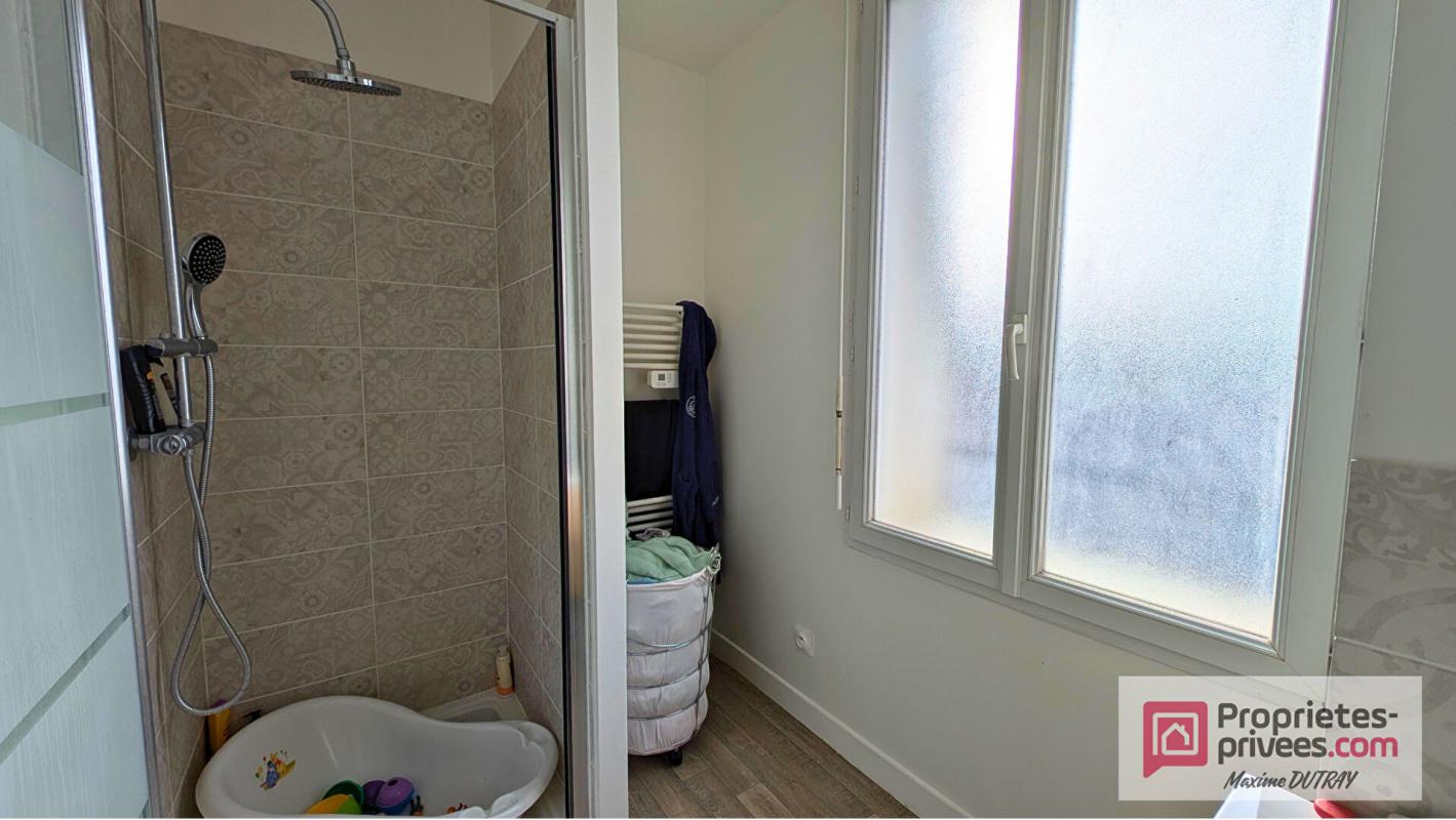 CHATEAU-RENAULT Maison 4 pièces 85m² 7