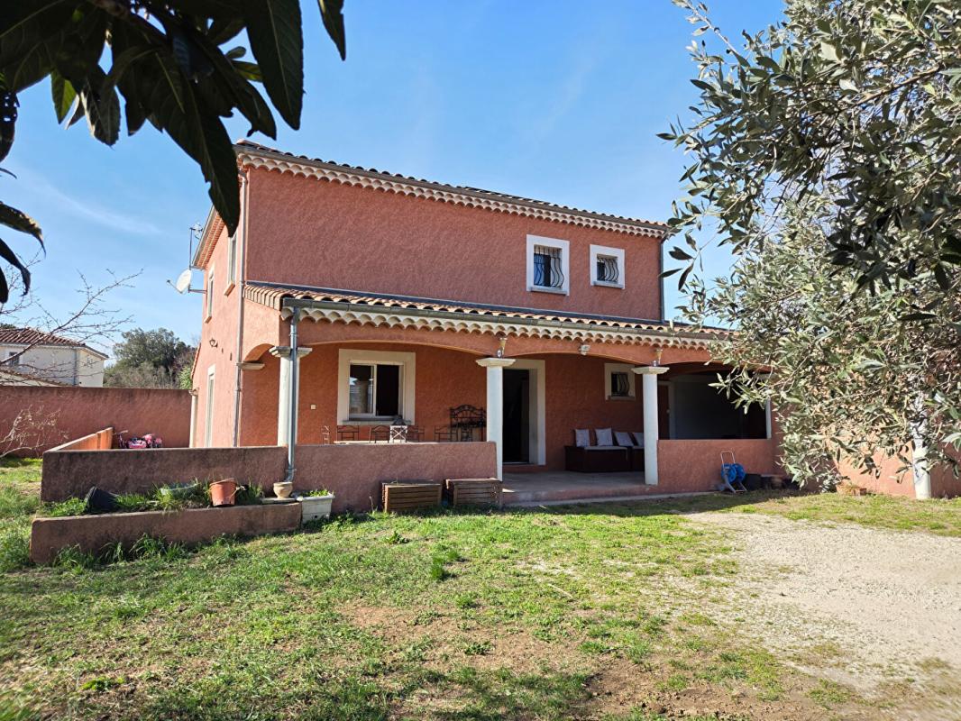 MONTELIMAR Maison 5 pièces 153 m² 2