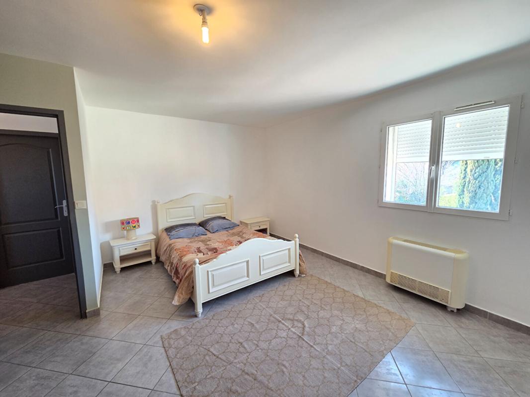 MONTELIMAR Maison 5 pièces 153 m² 6