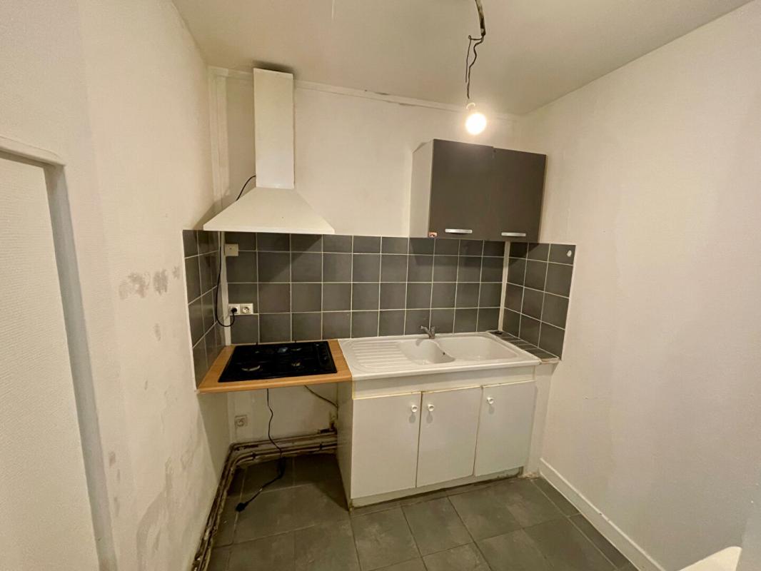 JOIGNY IMMEUBLE DE RAPPORT 100m2 - COEUR DE JOIGNY 13