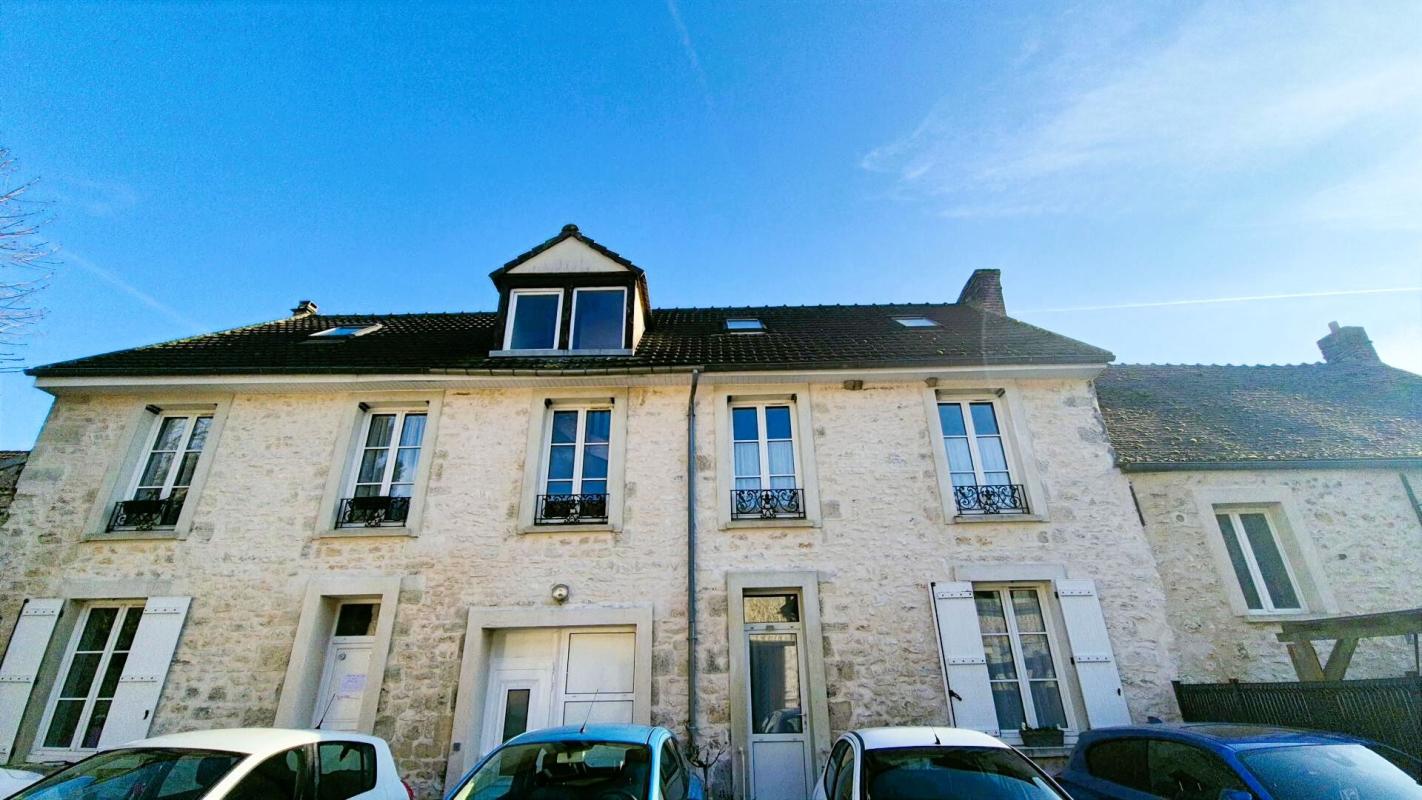 CREPY-EN-VALOIS Immeuble De Rapport  A VENDRE   384.2 m2 5