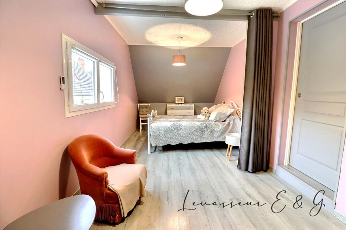 BALAGNY-SUR-THERAIN BALAGNY SUR THERAIN - Pavillon 3 chambres et bureau avec garage sur 520m² de terrain 9