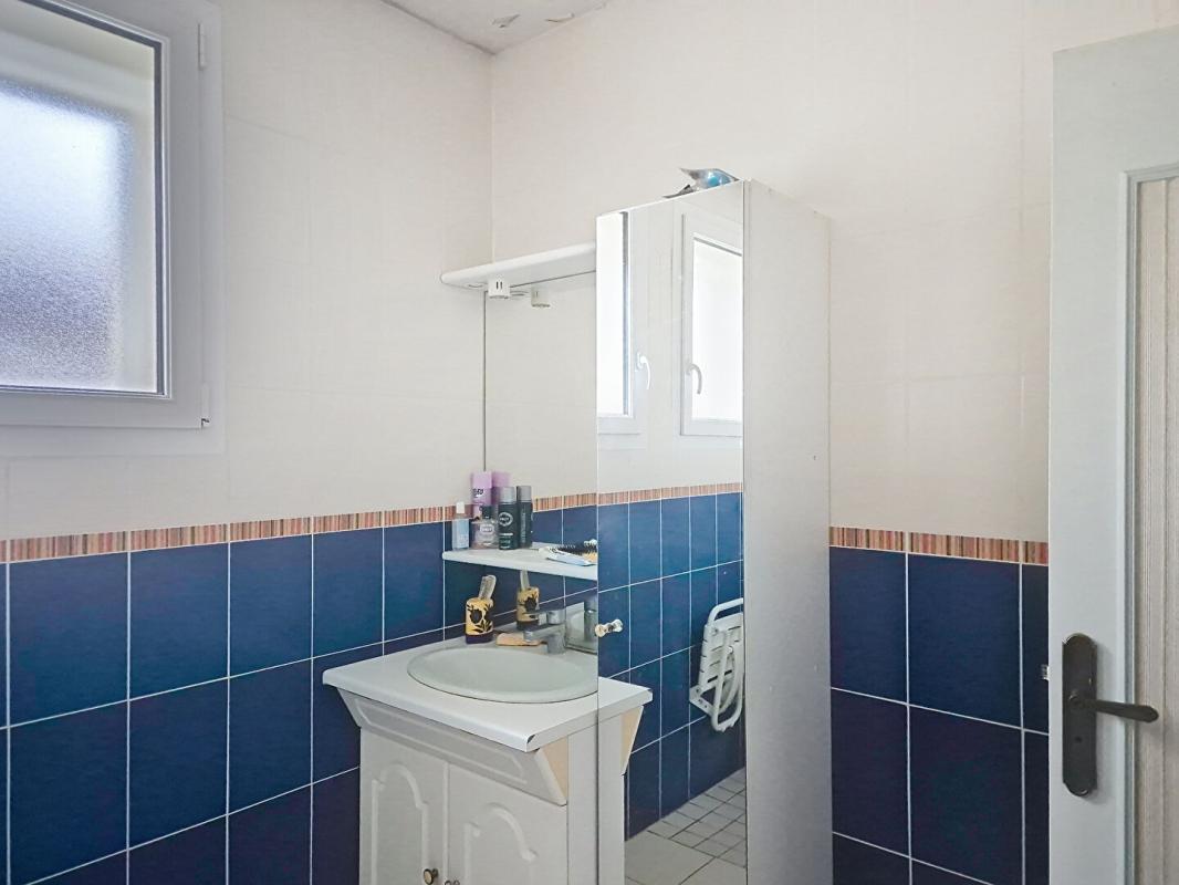 YEVRES Maison Yèvres 5 pièce(s) 86 m2 11