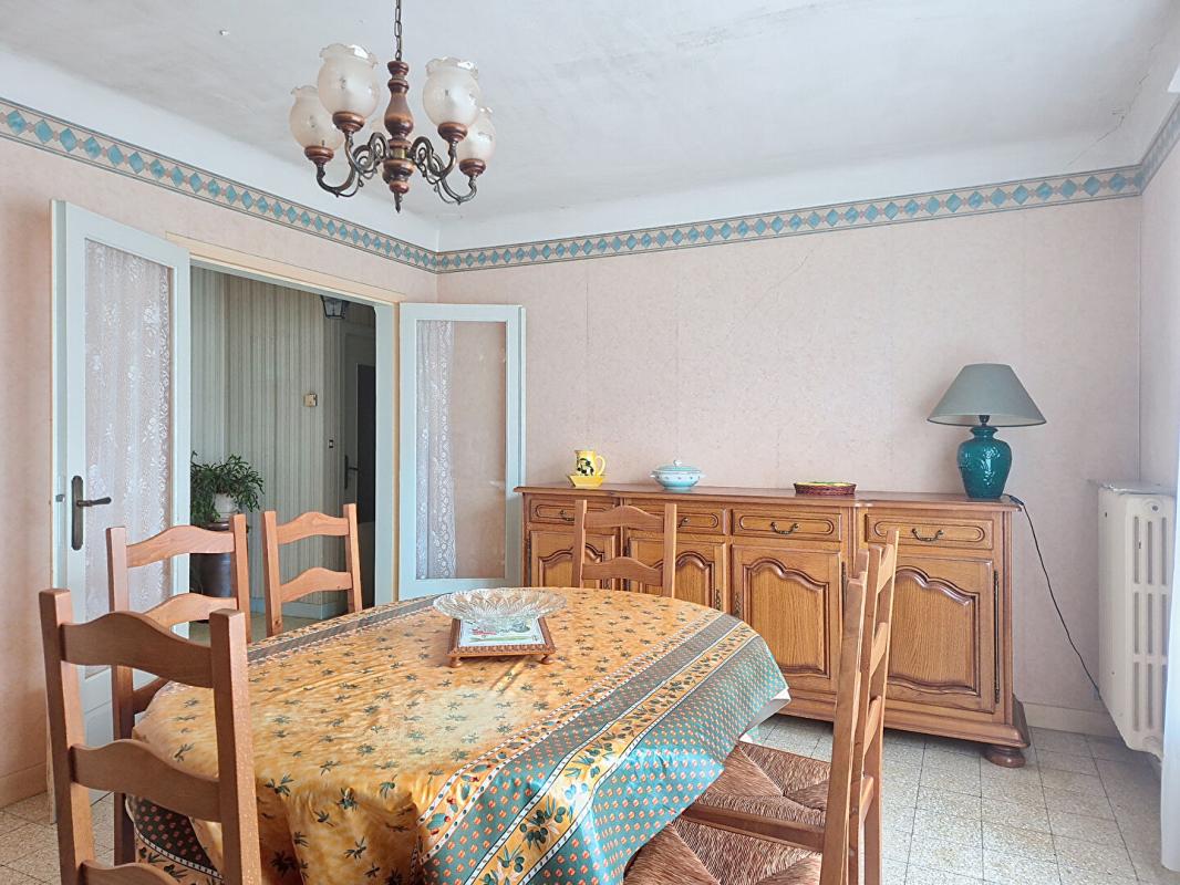 YEVRES Maison Yèvres 5 pièce(s) 86 m2 5