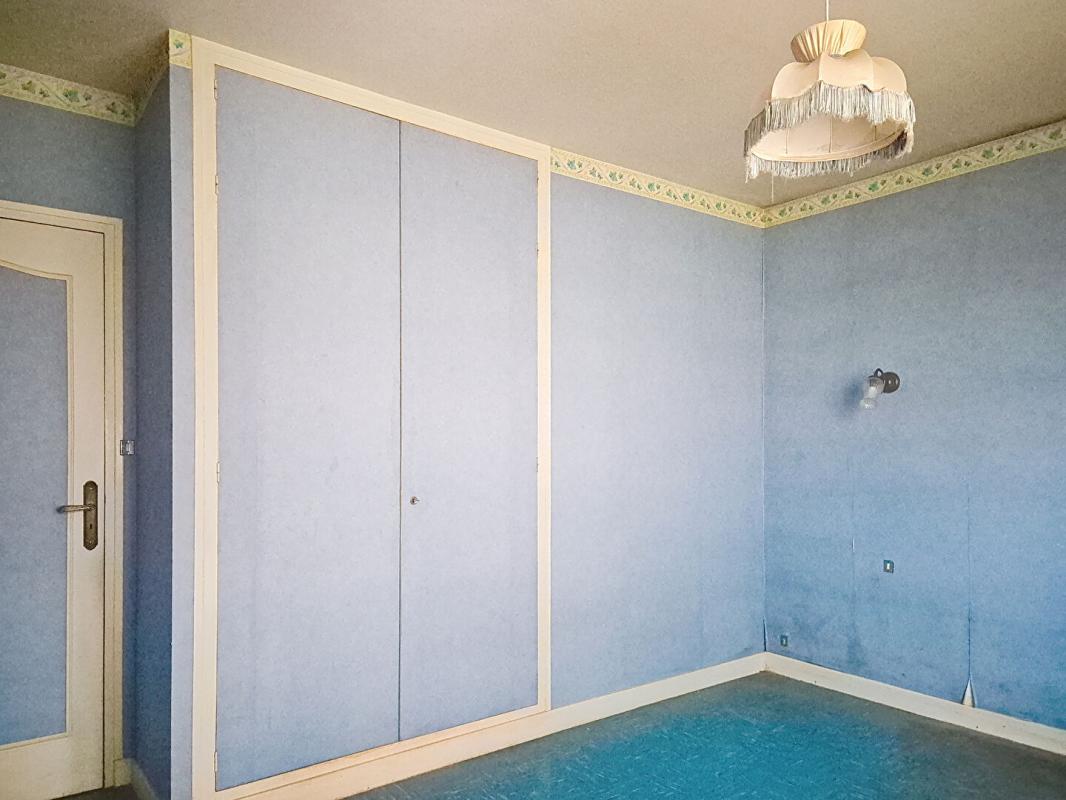 YEVRES Maison Yèvres 5 pièce(s) 86 m2 8