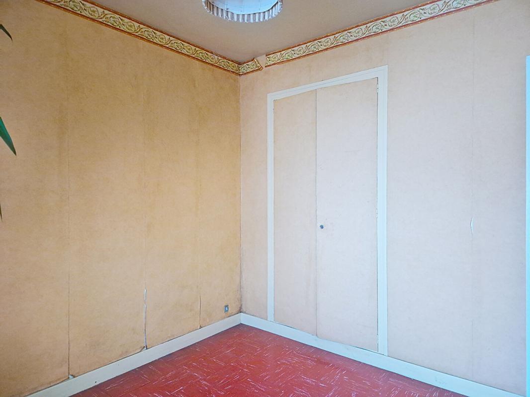 YEVRES Maison Yèvres 5 pièce(s) 86 m2 9