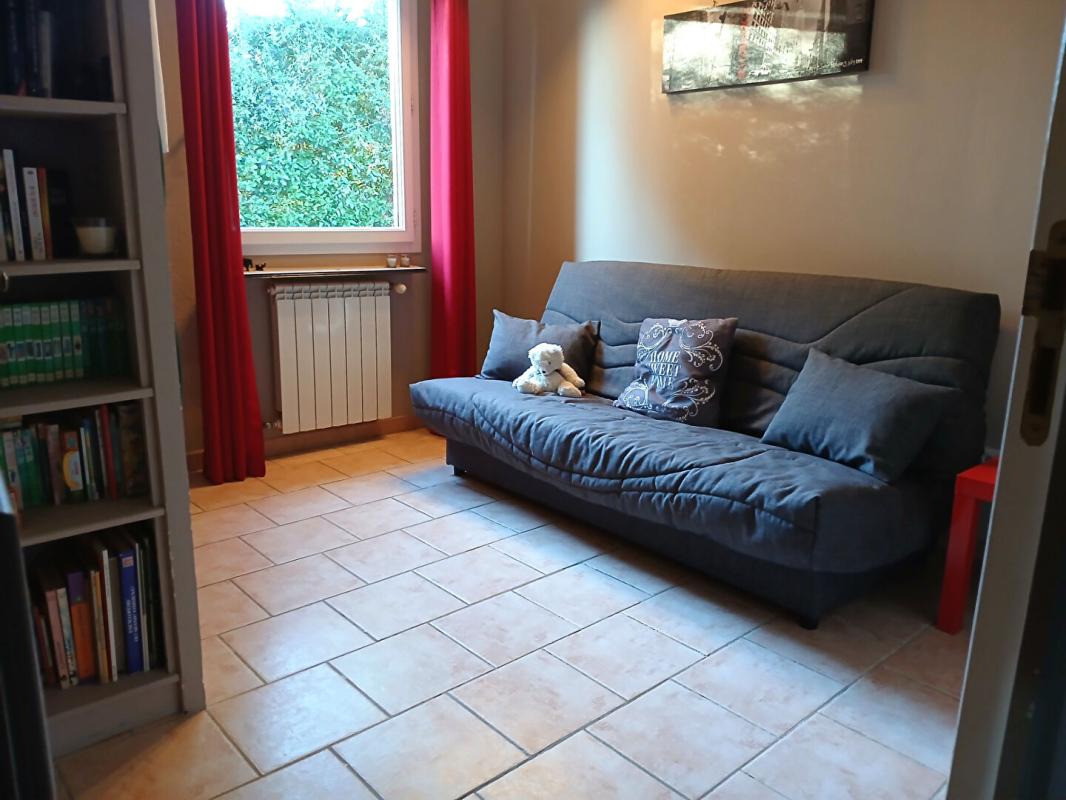 LE VAL Maison T7 plain-pied de 127m² sur terrain 2271m² - LE VAL 10