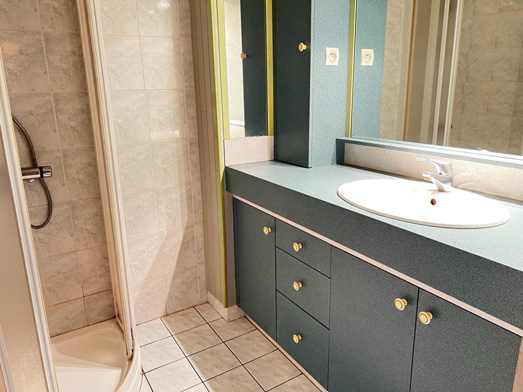 POUZAUGES Maison 6 pièces, 92 m² 5