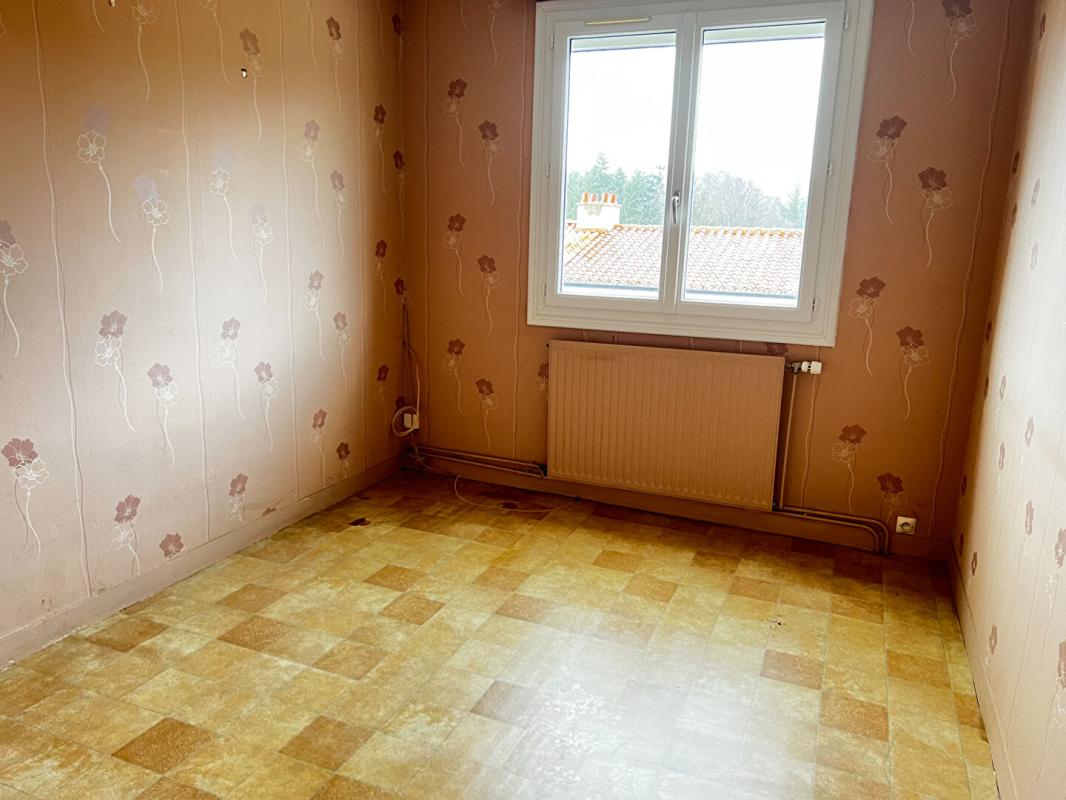 POUZAUGES Maison 6 pièces, 92 m² 7