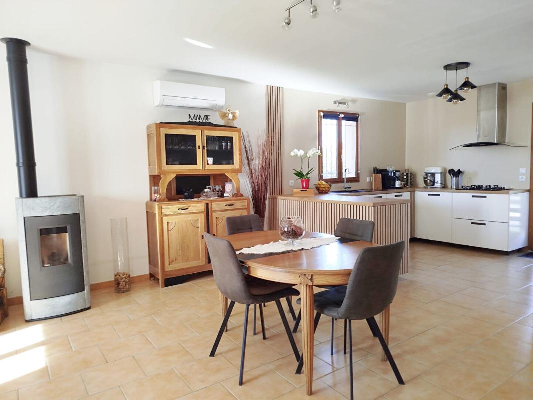 REGUSSE Maison Regusse 3 pièce(s) 82 m2 avec garage de 45 m2 18