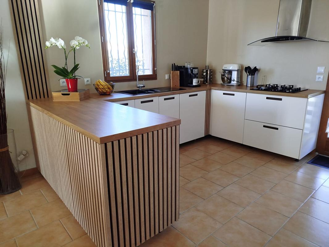 REGUSSE Maison Regusse 3 pièce(s) 82 m2 avec garage de 45 m2 6