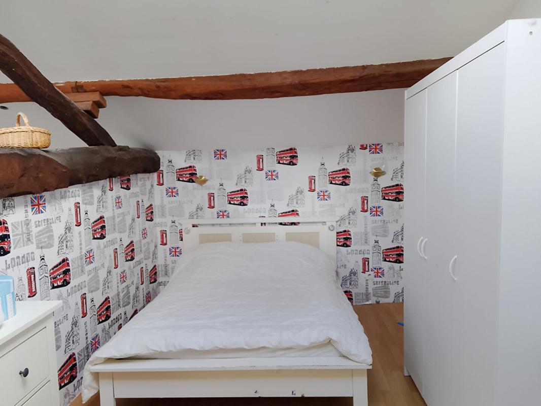 NERCILLAC Maison 2 chambres, jardin, 16200 NERCILLAC 5