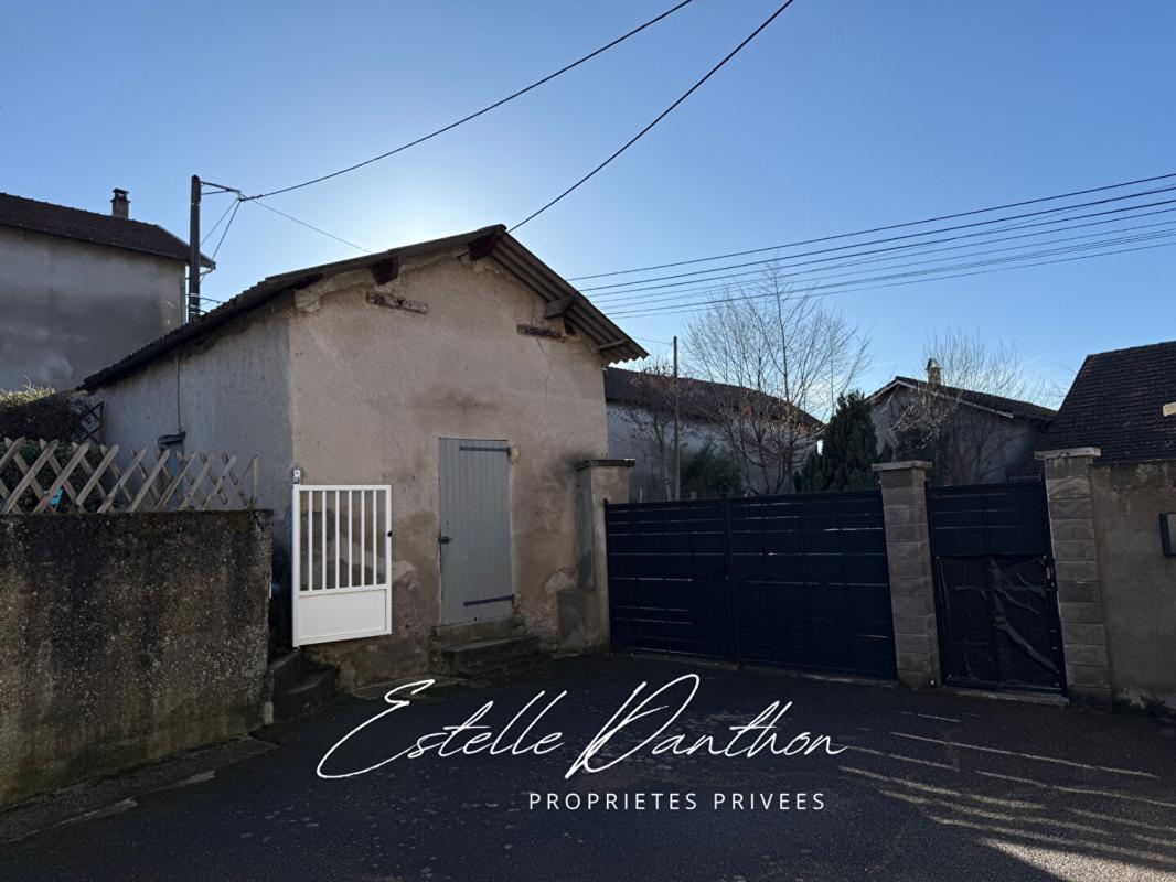 BIZONNES Maison 5 chambres et nombreuses dépendances 14