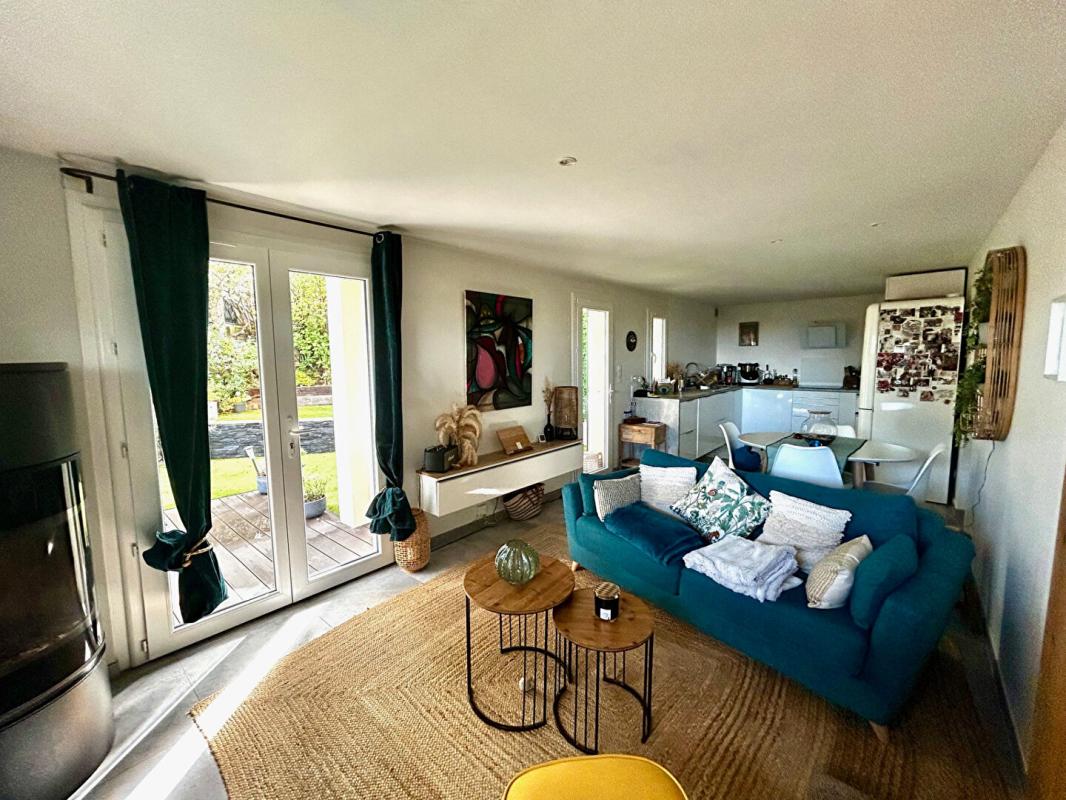 VENELLES VENELLES-APPARTEMENT 2 PIECES AVEC TERRASSE  JARDIN ET PARKING PRIVATIF 3