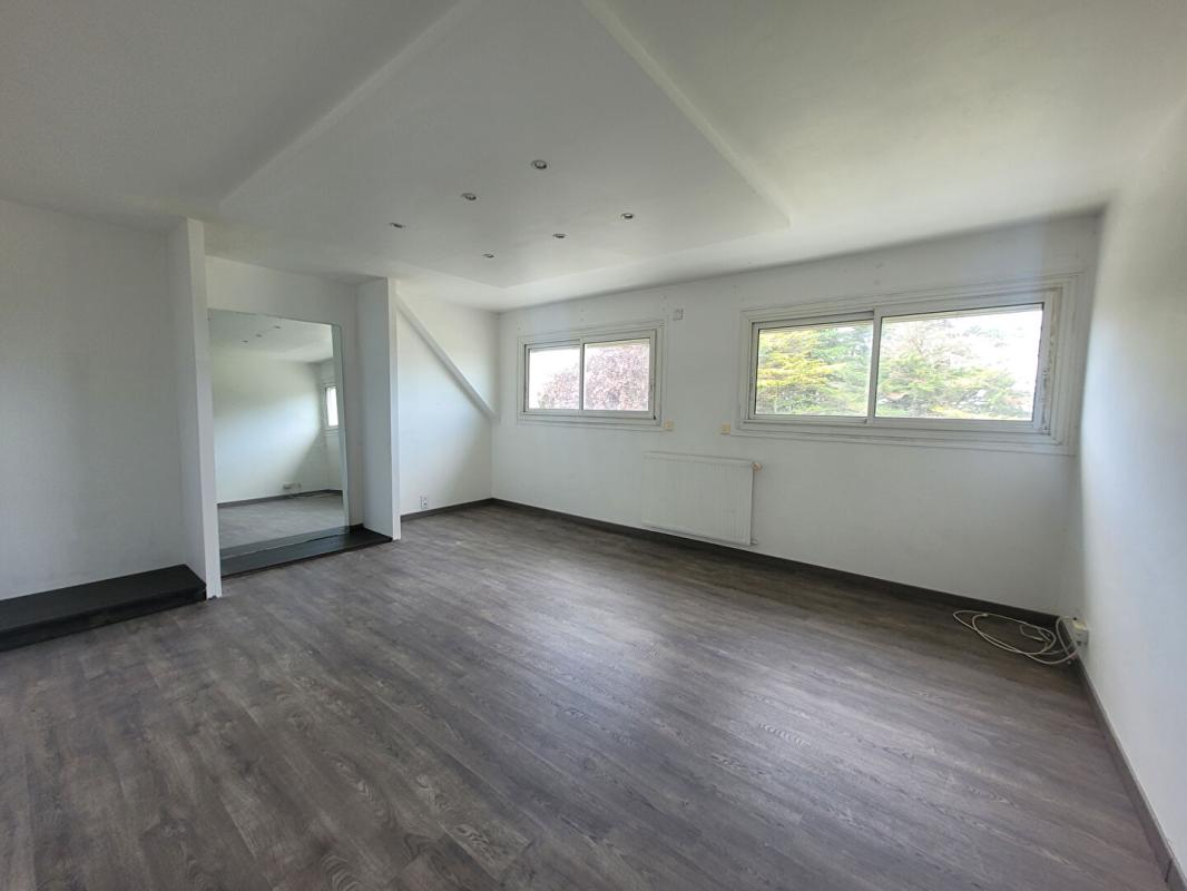 SARZEAU SARZEAU   Proche bourg, maison avec vie de plain-pied, accès PMR et 4 chambres 13