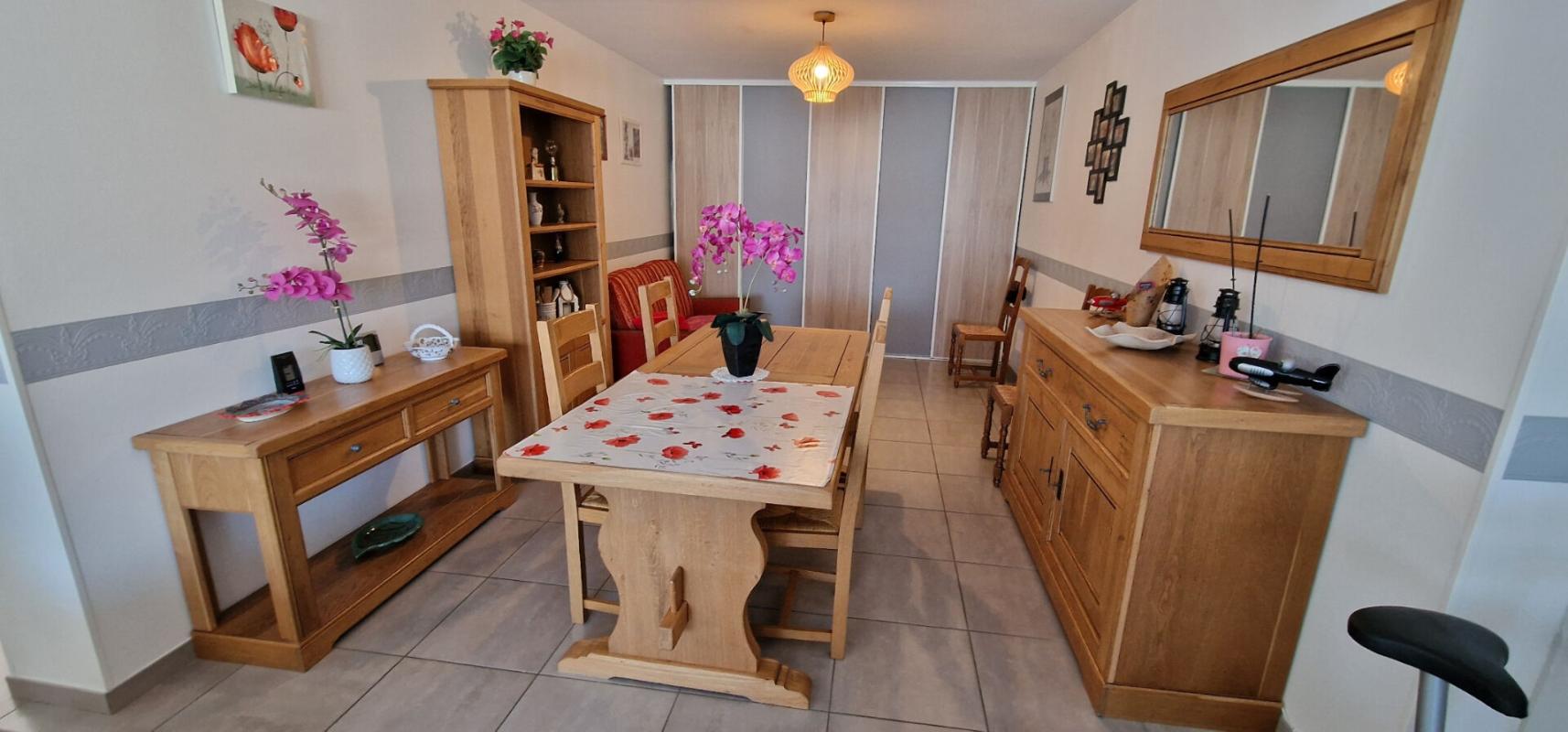 NOYERS-SUR-CHER Maison  310 m² - 11 pièces dont 9 chambres - terrain 2561m² Noyers Sur Cher 6