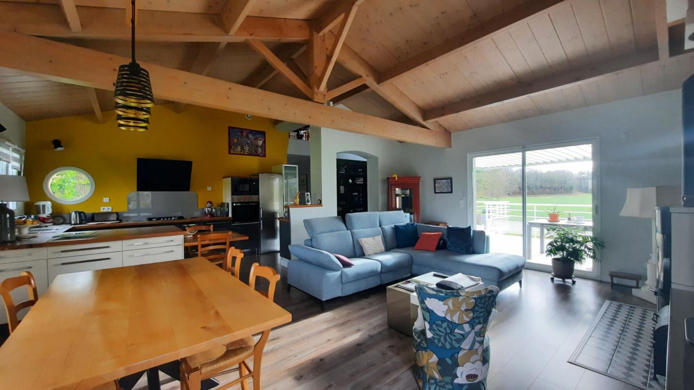 JONZAC Maison Jonzac 3 chambres 2