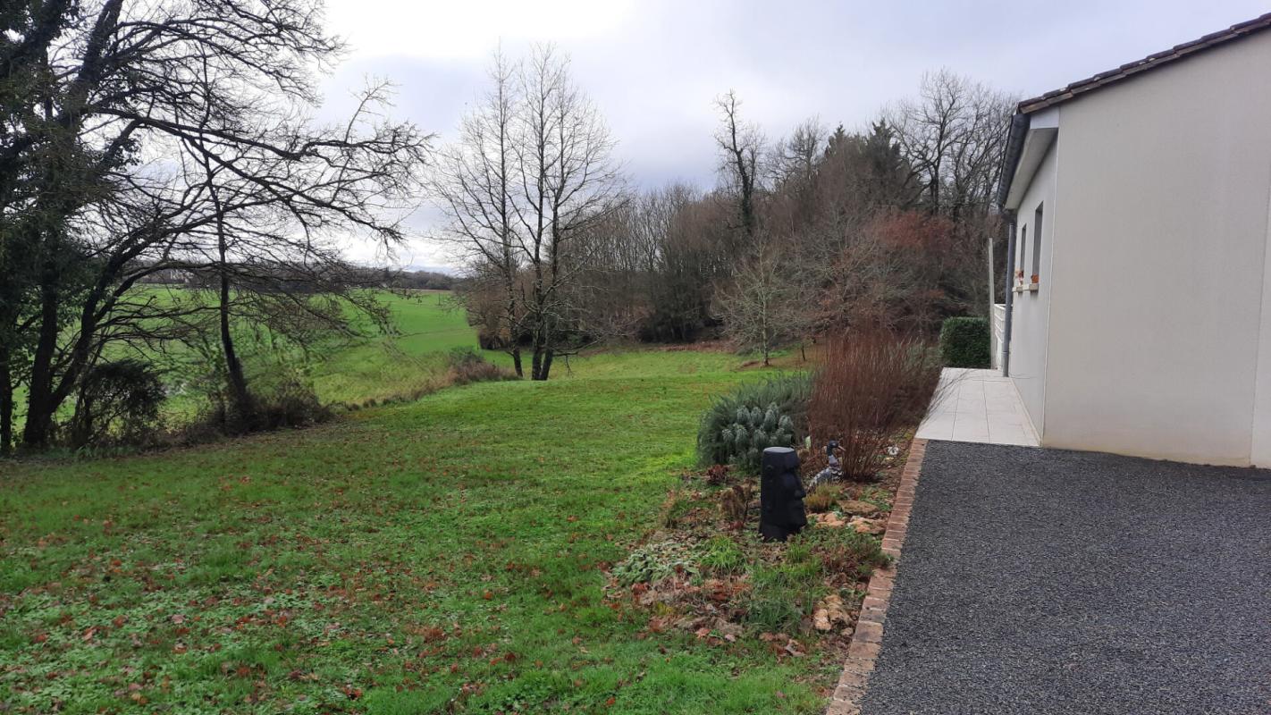 JONZAC Maison Jonzac 3 chambres 9