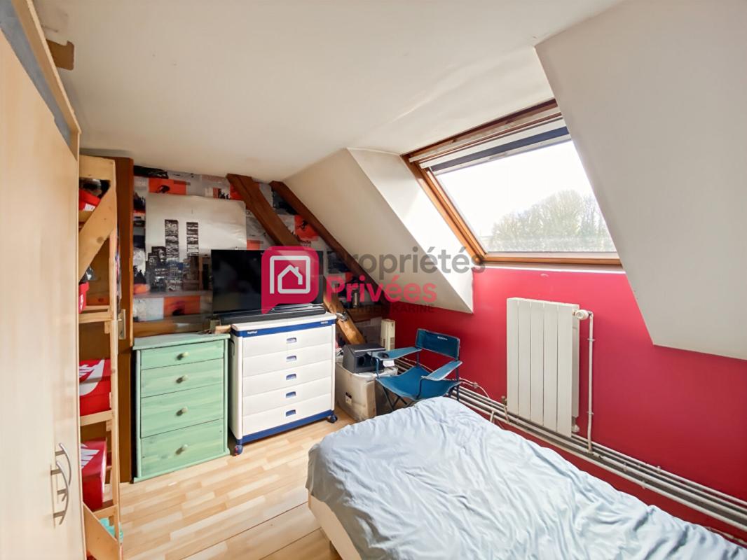 VILLENEUVE-L'ARCHEVEQUE Maison Villeneuve L Archeveque 6 pièce(s) 116 m2 11