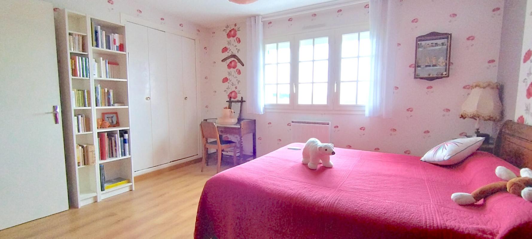 BIGNOUX Maison familiale lumineuse 135 m2 11