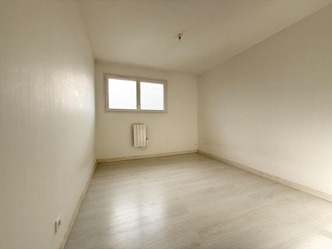 CHATEAUGIRON Maison Chateaugiron 6 pièces 128 m2 16