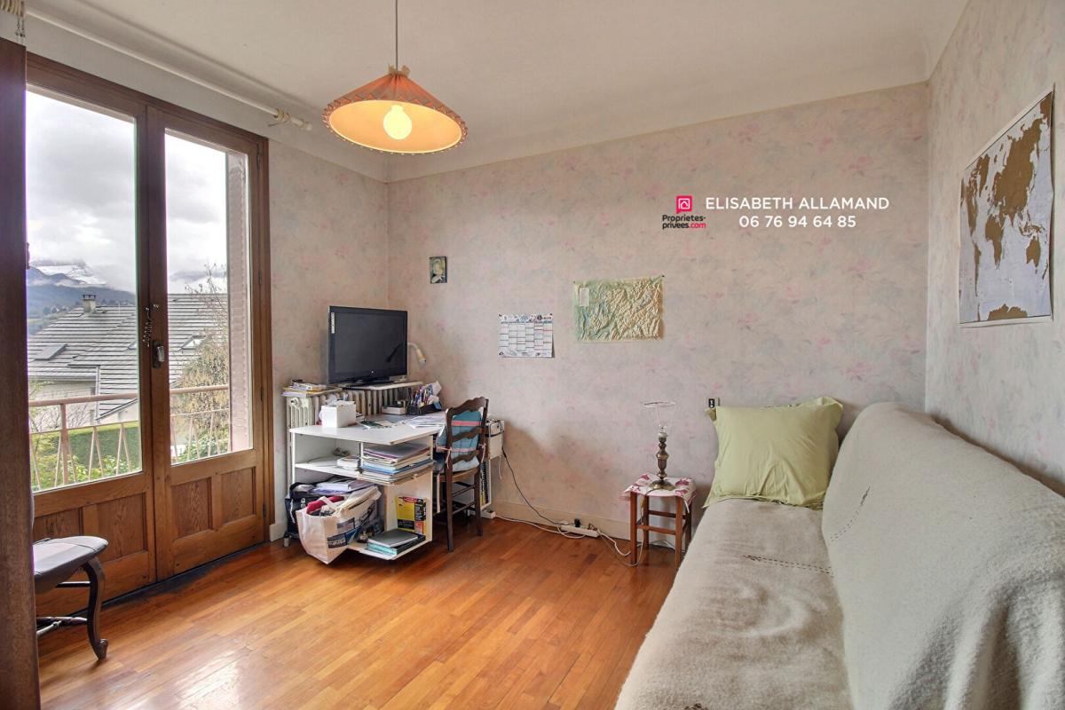 CHAMBERY Maison Chambery 8 pièces  198 m2 sur 600m2 de terrain 10